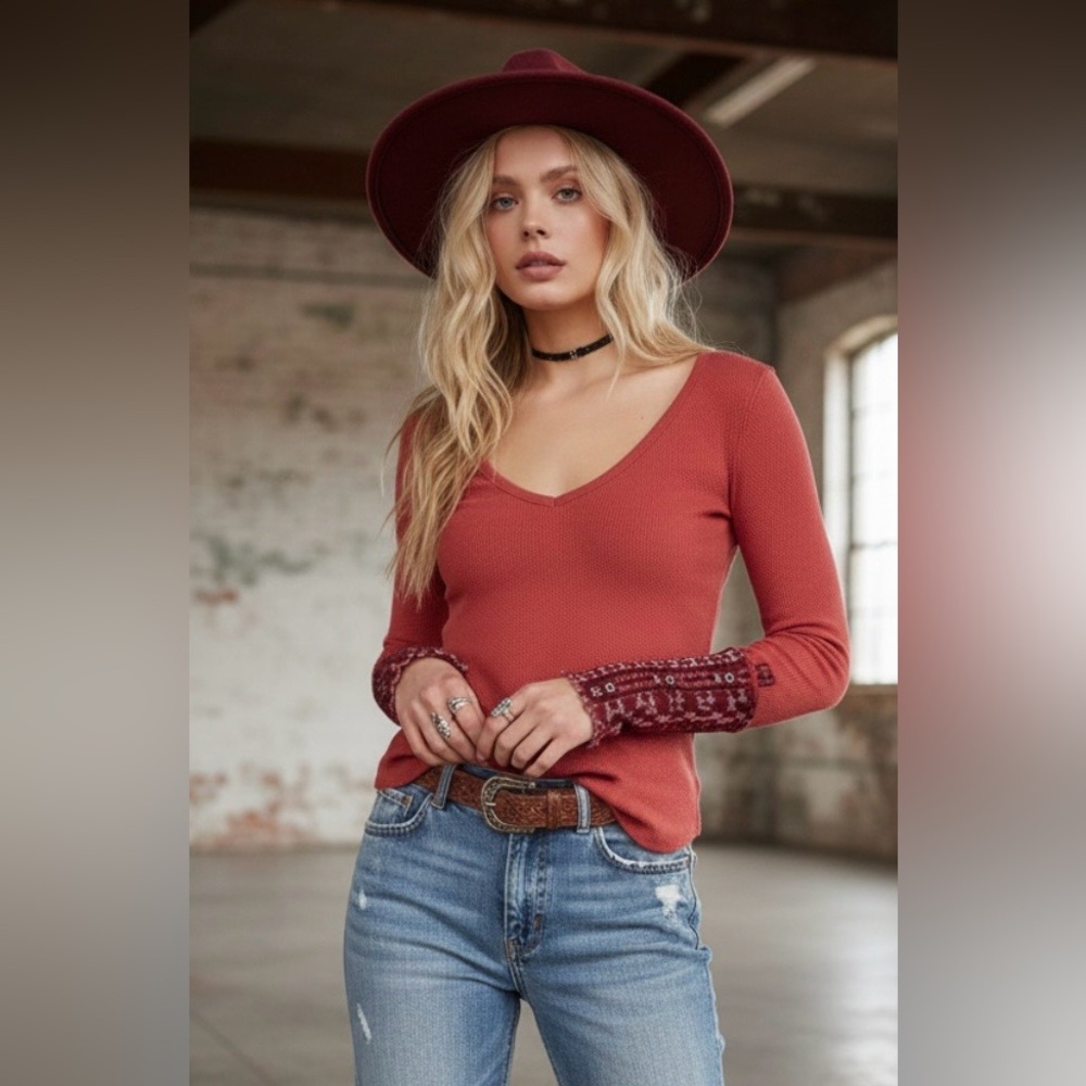 We The Free by Free People Art Class Aztec Tribal Boho Cuff Waffle Knit Thermal - Picture 4 of 9